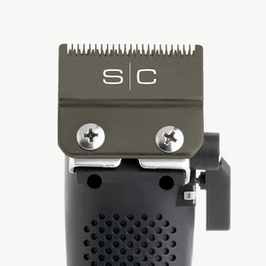 Ergo Clipper with Microchipped Magnetic Motor viewed from behind, slightly zoomed in on black diamond carbon DLC blade